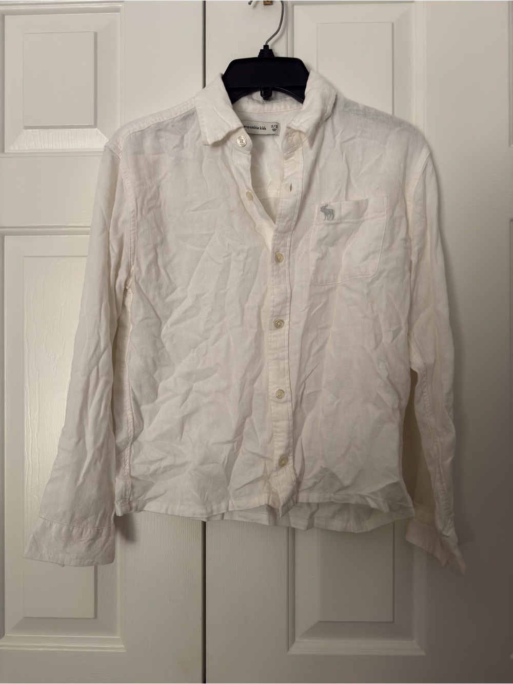 Abercrombie & Fitch White Linen Button-Up Shirt with Pocket Logo